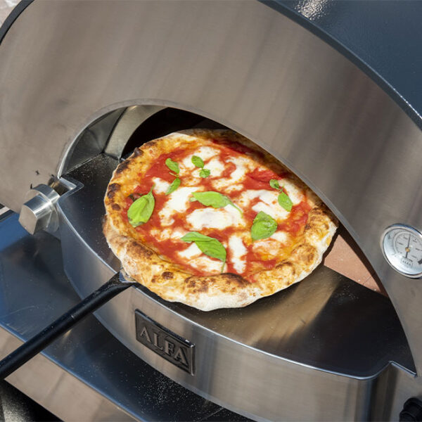 Alfa Classico 2 Pizze Outdoor Gas Pizza Oven Margherita Pizza