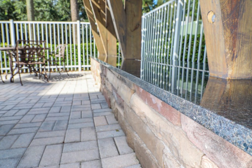 outdoor kitchen bench