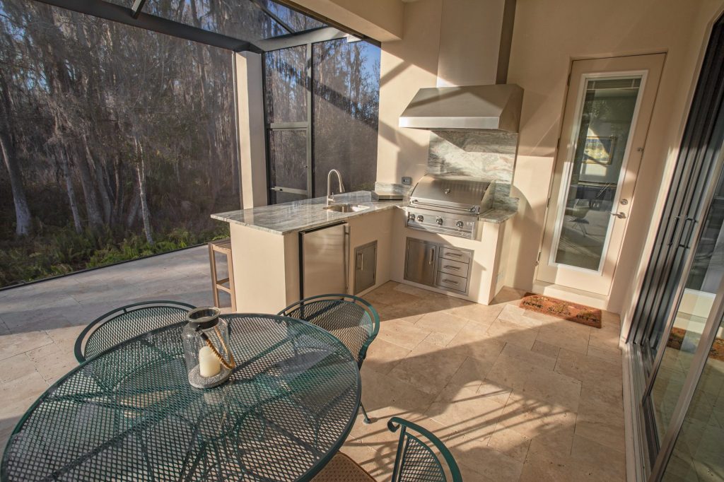 Outdoor Kitchen In Lutz