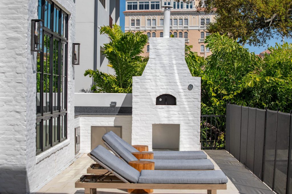 Custom Brick Oven Pizza Oven In South Tampa
