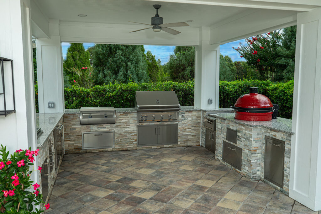 Custom U Shape Outdoor Kitchen Builder Tampa Florida WEB