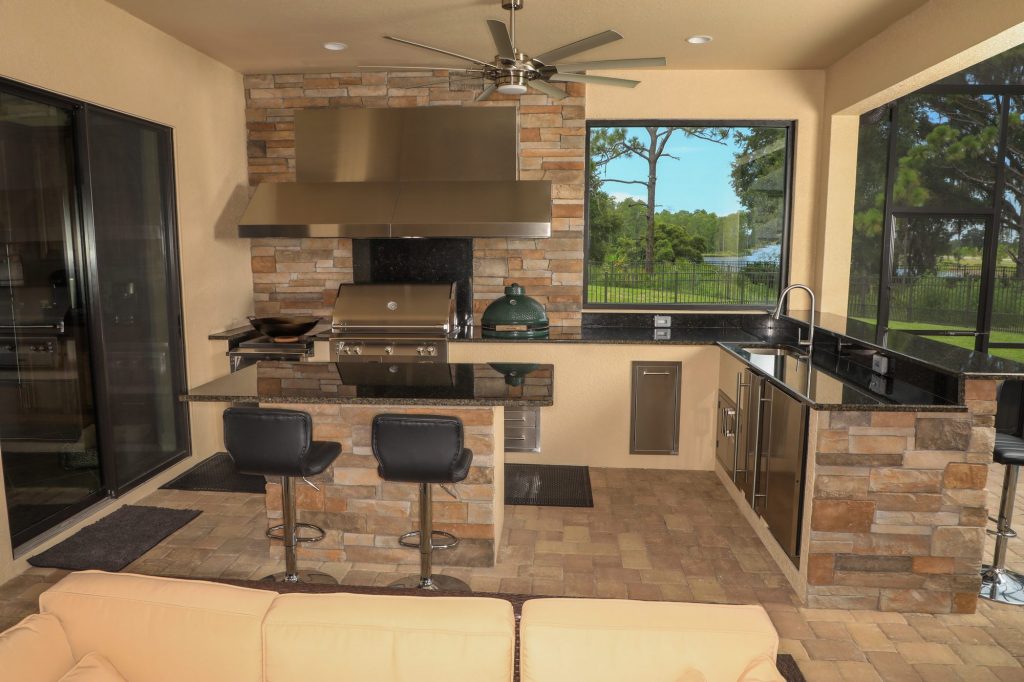 stone finish outdoor kitchen