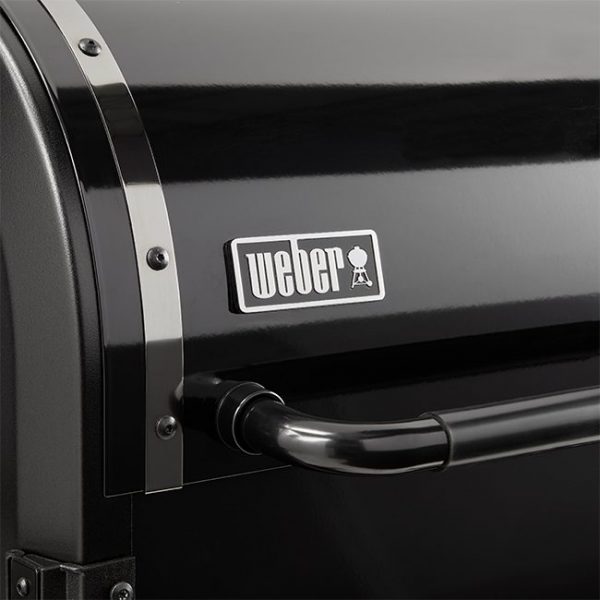 Weber Smokefire EPX6 Premium Wood Fired Pellet Grill Logo