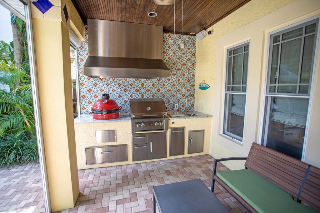Custom Outdoor Kitchen In Tampa | Just Grillin Outdoor Living
